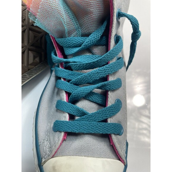 Women’s Converse Shoes Size 3 Multicolor Fun Shoes In Excellent Condition - Picture 11 of 16